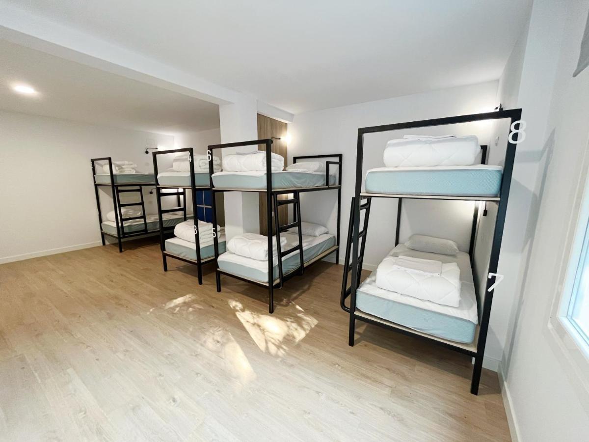 טואי A Troita Hostel Only Pilgrims Solo Peregrinos מראה חיצוני תמונה